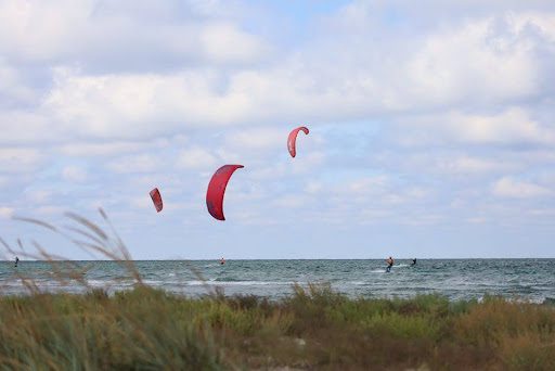 Parasailing Clearwater Beach, FL: Safety Tips and What to Expect